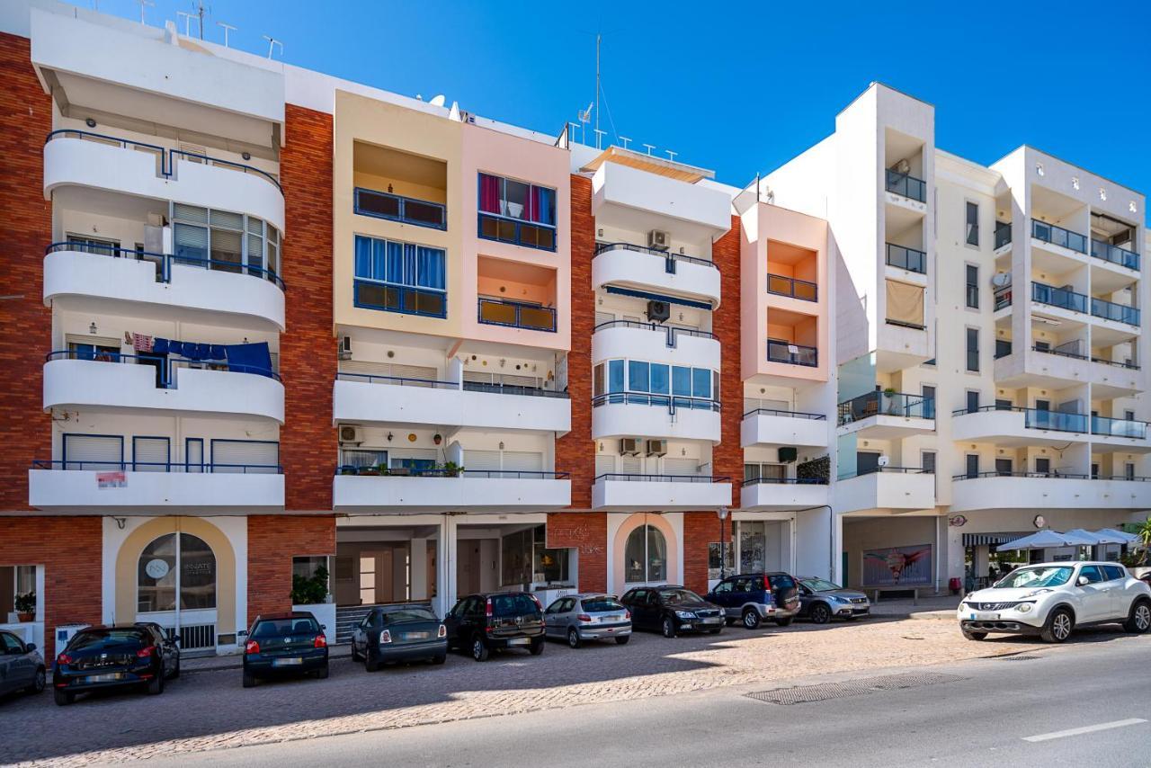 Beachfront Apartment In Armacao Armacao de Pera Bagian luar foto
